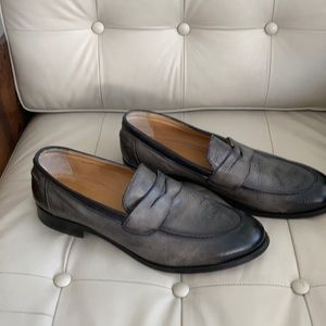 Antonio maurizi grey distressed loafers. Size 46